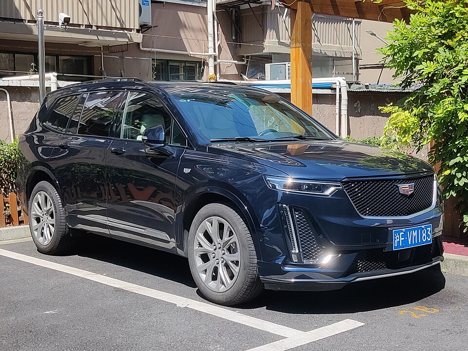 XT6