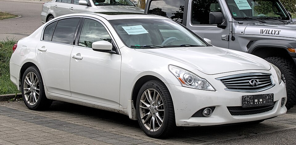 G37