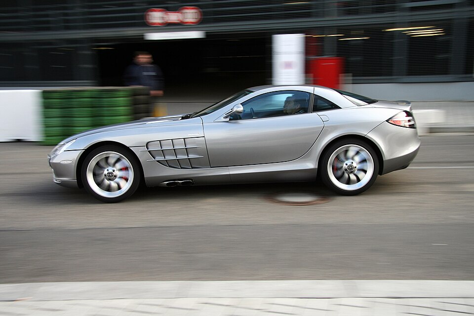 SLR