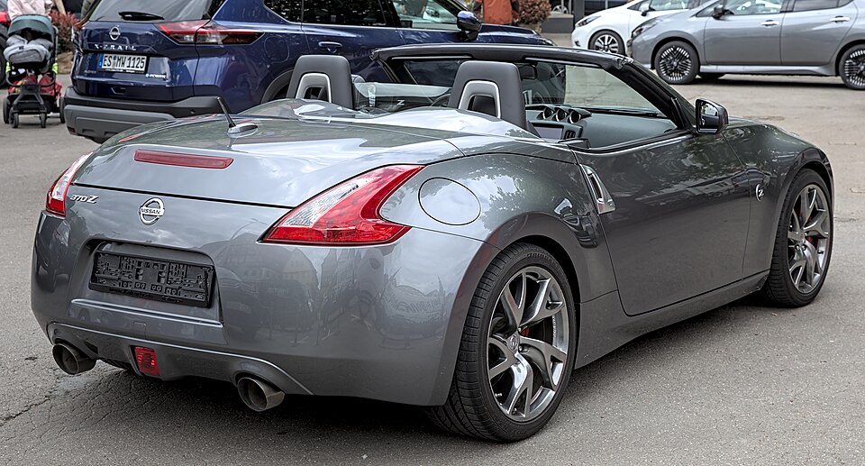 370Z
